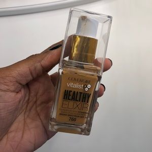 Covergirl Foundation / Classic Tan